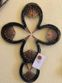 TWISTED IRON: Large 5 Shoe Cross