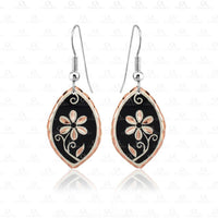 412  Floral design earrings