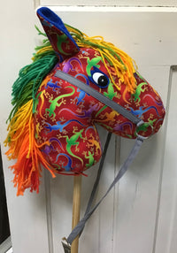 "Gekko" stick horse