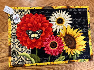 CHRIS' CREATIONS Sunflowers with Bees & Butterflies Placemats