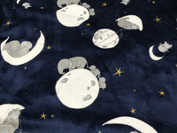 Gray elephants on moons - Cuddle blanket