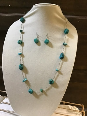 Turquoise stones necklace and earring set