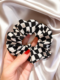 Checkerboard Pattern Cloth Hair Scrunchie