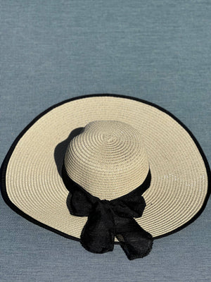 Farrah Floppy Hat "Black Cream"