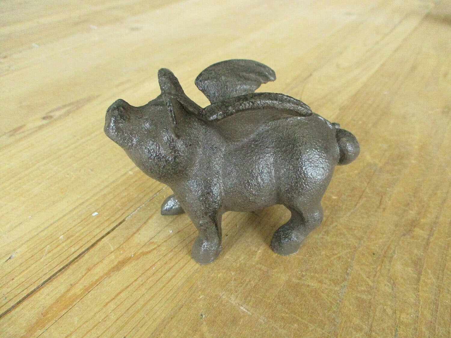 Flying Pig Cast Iron Decor: More Than Just a Paper Weight