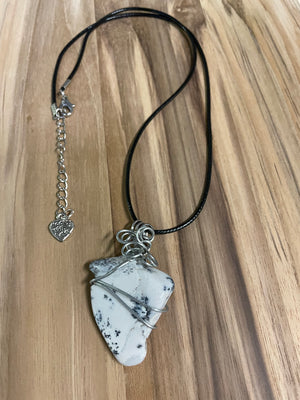 Sticks to Stones: Medicine Bow Agate Necklace