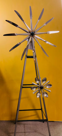 TWISTED IRON: Lg windmill