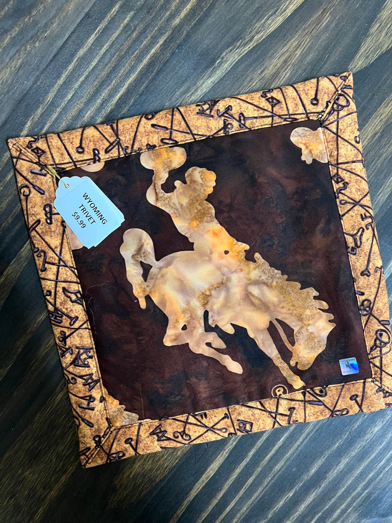 CHRIS' CREATIONS Wyoming Trivet