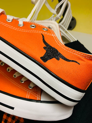 DOGIE Orange Sneakers Fall 2022
