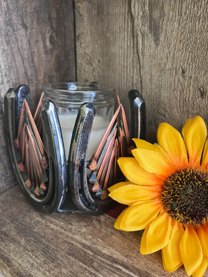 TWISTED IRON Candle Holder